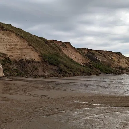 12 Person In Lokken-by Traum *