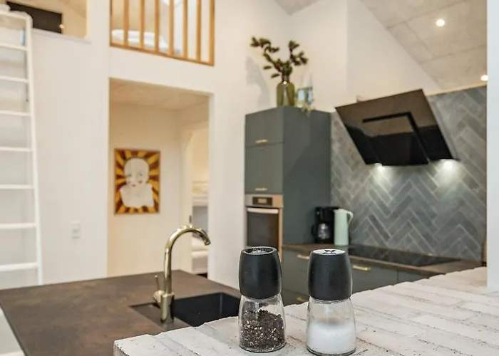 12 Person In Lokken-by Traum Nyaraló