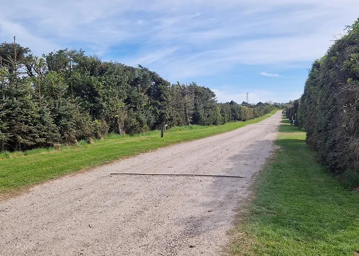 12 Person In Lokken-by Traum Nyaraló *